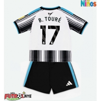 Camiseta Newcastle United Bazoumana Toure #17 Primera Equipación para niños 2026-27 manga corta (+ pantalones cortos)